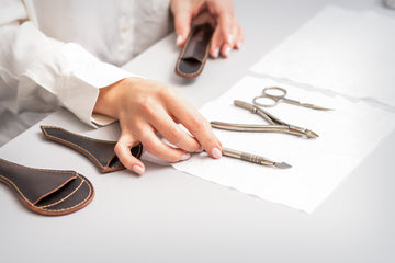 5 Useful Tools to Look For in a Home Manicure Set